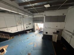 First East Centre (D14), Factory #522782041